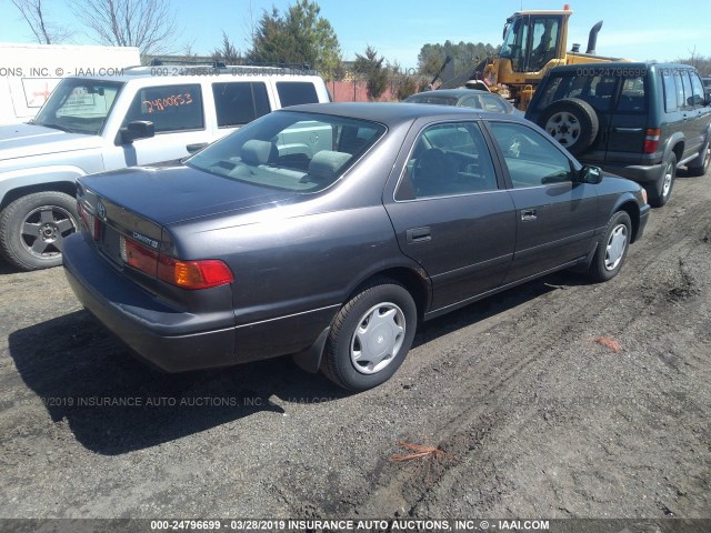 4T1BG22K3YU999809 - 2000 TOYOTA CAMRY CE/LE/XLE 灰色 照片 4