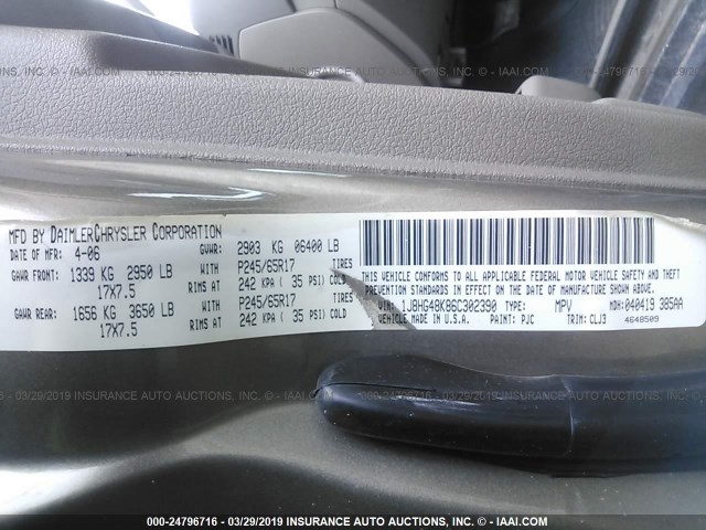 1J8HG48K86C302390 - 2006 JEEP COMMANDER 金色 照片 9