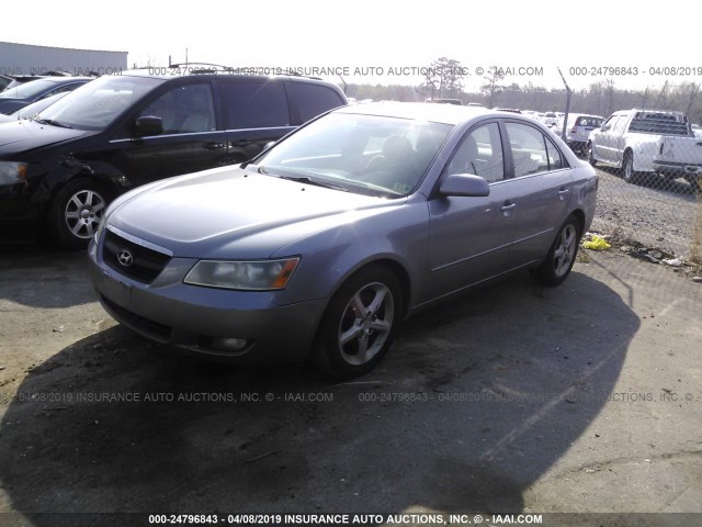 5NPEU46F07H279685 - 2007 HYUNDAI SONATA SE/LIMITED GRAY photo 2