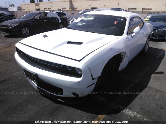 2C3CDZAG3GH195734 - 2016 DODGE CHALLENGER SXT WHITE photo 2