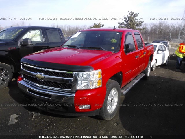 3GCPKSE30BG254751 - 2011 CHEVROLET SILVERADO K1500 LT RED photo 2