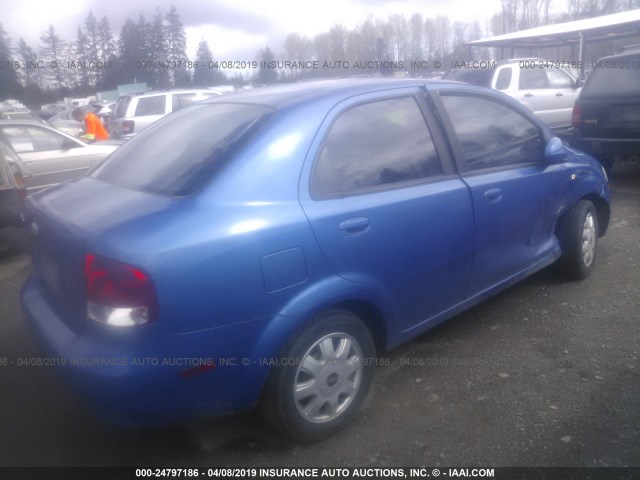 KL1TD52645B364439 - 2005 CHEVROLET AVEO LS BLUE photo 4