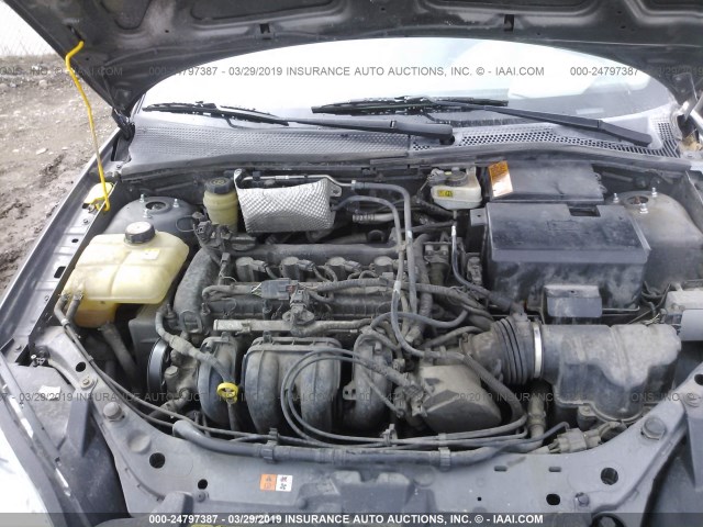 1FAFP34N55W131903 - 2005 FORD FOCUS ZX4 GRAY photo 10