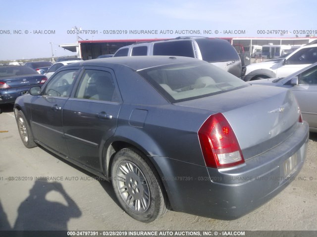 2C3KA43R87H673569 - 2007 CHRYSLER 300 GRAY photo 3