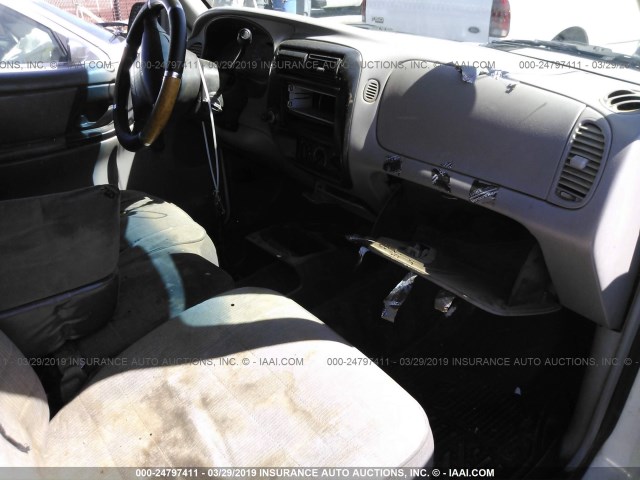 1FTCR10U8SPA70366 - 1995 FORD RANGER WHITE photo 5