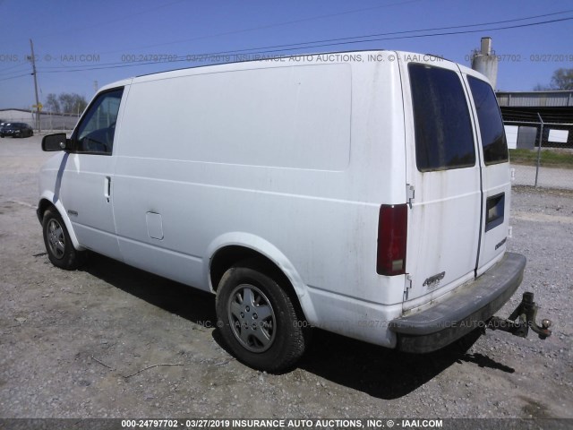 1GCDM19W7WB191948 - 1998 CHEVROLET ASTRO WHITE photo 3