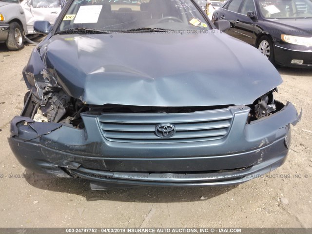 4T1BG22K6WU302260 - 1998 TOYOTA CAMRY CE/LE/XLE 蓝色 照片 6