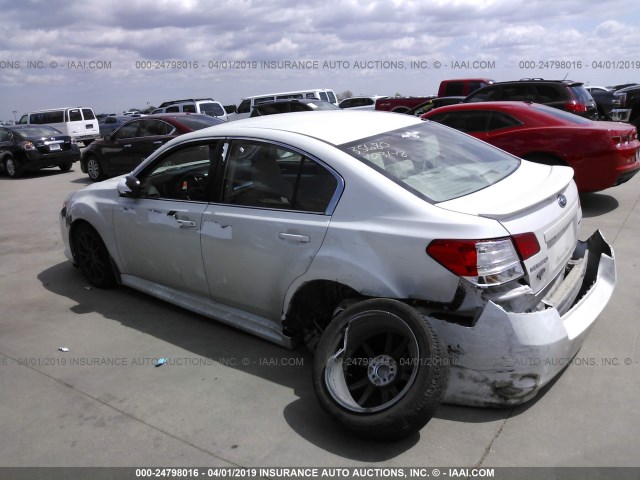 4S3BMBA68E3006534 - 2014 SUBARU LEGACY 2.5I WHITE photo 3