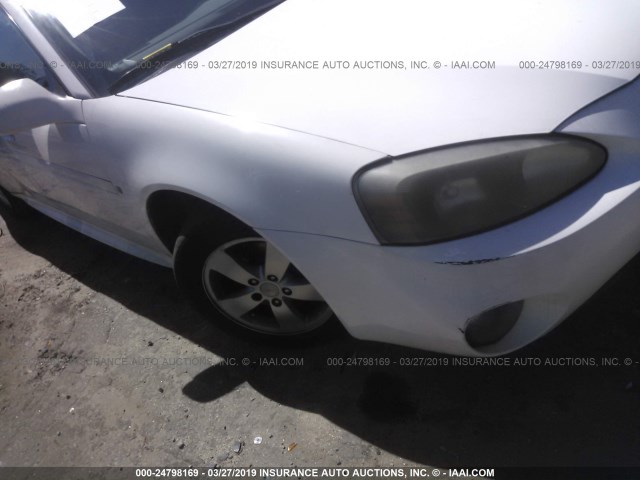 2G2WP552881121571 - 2008 PONTIAC GRAND PRIX WHITE photo 6