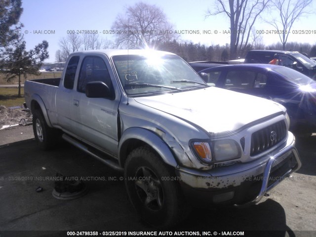 5TEWN72N32Z119662 - 2002 TOYOTA TACOMA XTRACAB SILVER photo 1