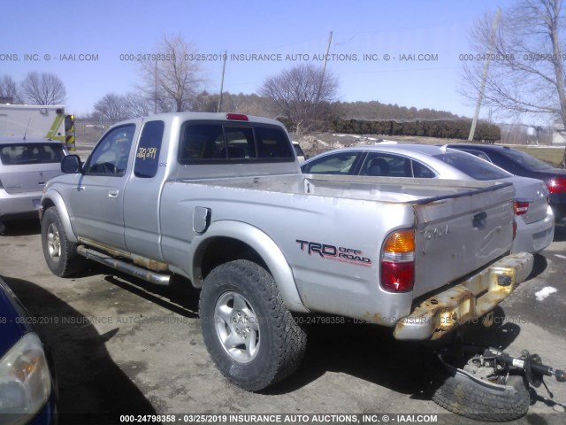 5TEWN72N32Z119662 - 2002 TOYOTA TACOMA XTRACAB SILVER photo 3