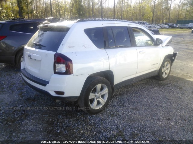 1C4NJCBA6GD675462 - 2016 JEEP COMPASS SPORT WHITE photo 4