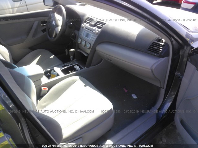 4T1BE46K47U729840 - 2007 TOYOTA CAMRY NEW GENERAT CE/LE/XLE/SE GRAY photo 5