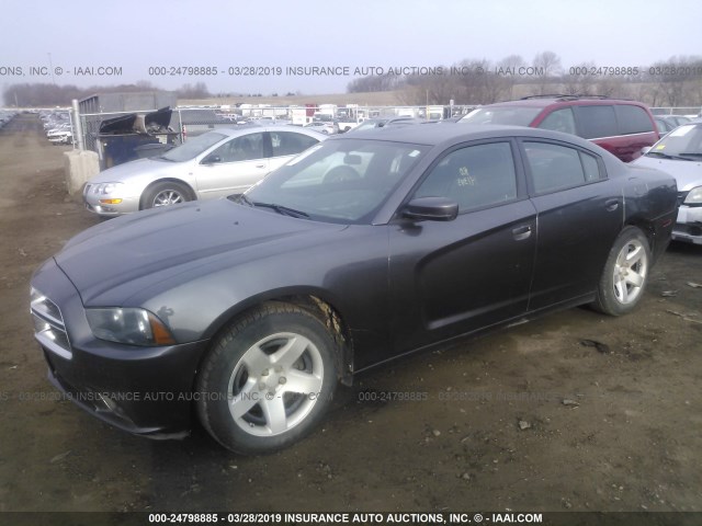 2C3CDXAT8EH248555 - 2014 DODGE CHARGER POLICE GRAY photo 2