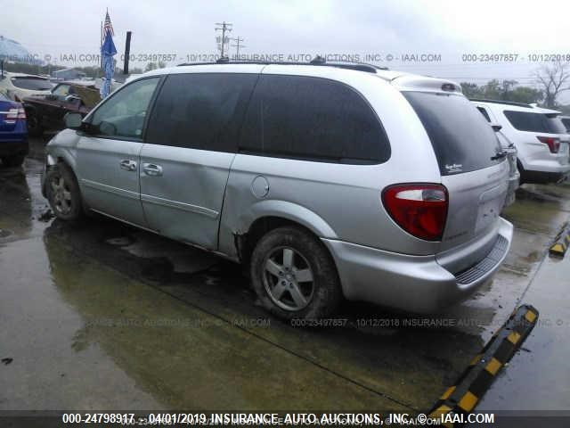 2D4GP44L05R570148 - 2005 DODGE GRAND CARAVAN SXT SILVER photo 3