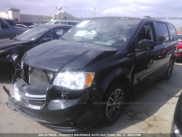 2C4RDGCG6HR806083 - 2017 DODGE GRAND CARAVAN SXT BLACK photo 2