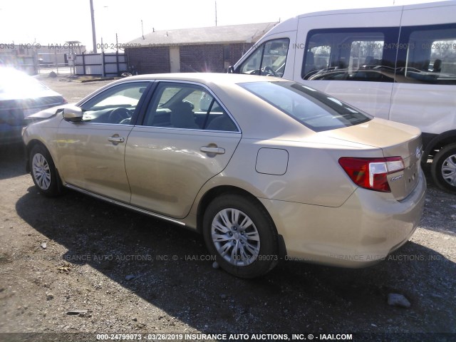 4T1BF1FK5CU045689 - 2012 TOYOTA CAMRY SE/LE/XLE 金色 照片 3