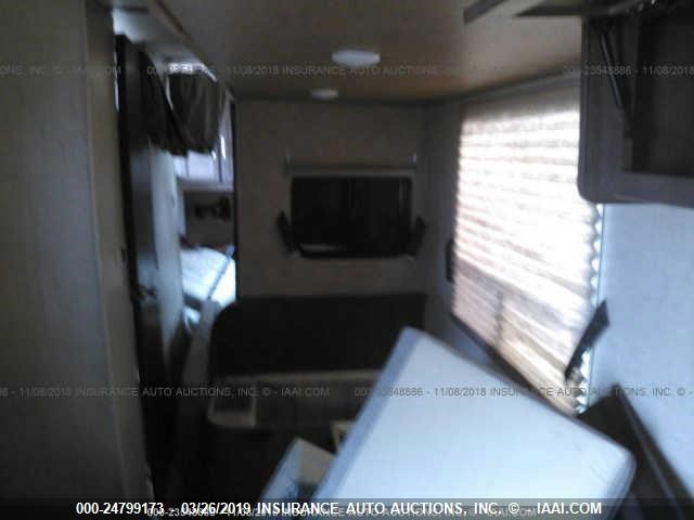 4X4TSVF25HL029267 - 2017 FOREST RIVER OTHER  米色 照片 8