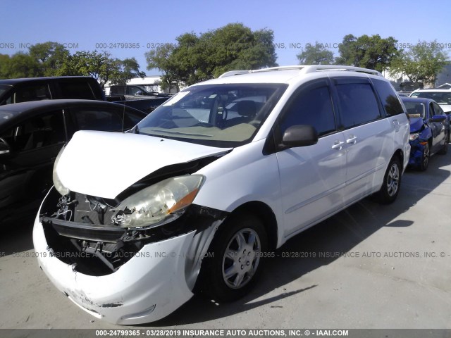 5TDZK23C28S144810 - 2008 TOYOTA SIENNA CE/LE WHITE photo 2