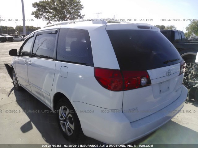 5TDZK23C28S144810 - 2008 TOYOTA SIENNA CE/LE WHITE photo 3