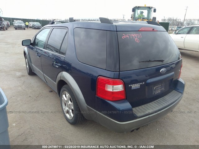 1FMDK02196GA28392 - 2006 FORD FREESTYLE SEL BLUE photo 3