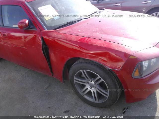 2B3CA3CV0AH165063 - 2010 DODGE CHARGER SXT RED photo 6