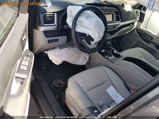 5TDZZRFH5KS309607 - 2019 TOYOTA HIGHLANDER LE/LE PLUS GRAY photo 11