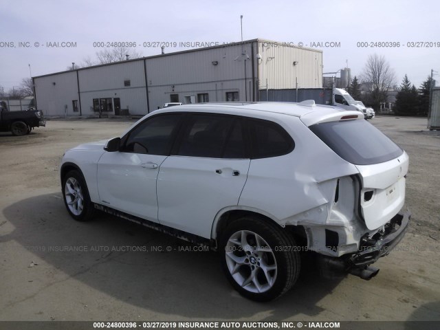 WBAVL1C53EVY14628 - 2014 BMW X1 XDRIVE28I WHITE photo 3