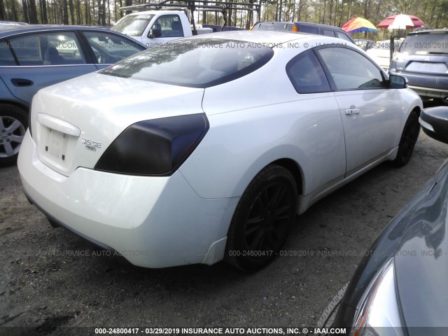 1N4BL24E98C158225 - 2008 NISSAN ALTIMA 3.5SE WHITE photo 4