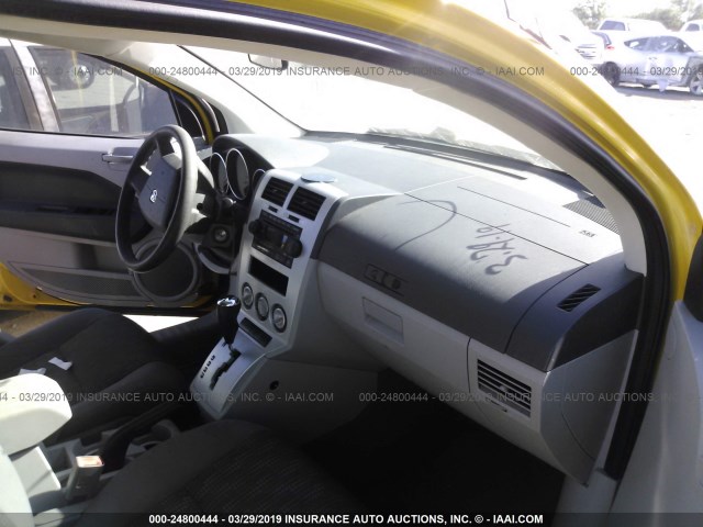 1B3HB48B67D577906 - 2007 DODGE CALIBER SXT YELLOW photo 5