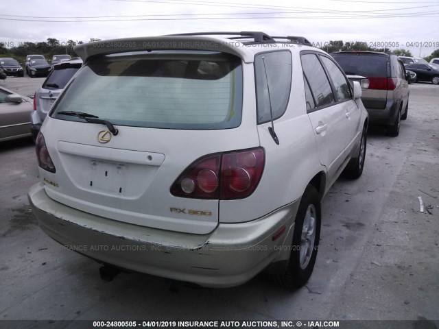 JT6HF10U8Y0142786 - 2000 LEXUS RX 300 WHITE photo 4