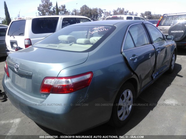 4T4BE46K68R034735 - 2008 TOYOTA CAMRY CE/LE/XLE/SE Light Blue photo 4