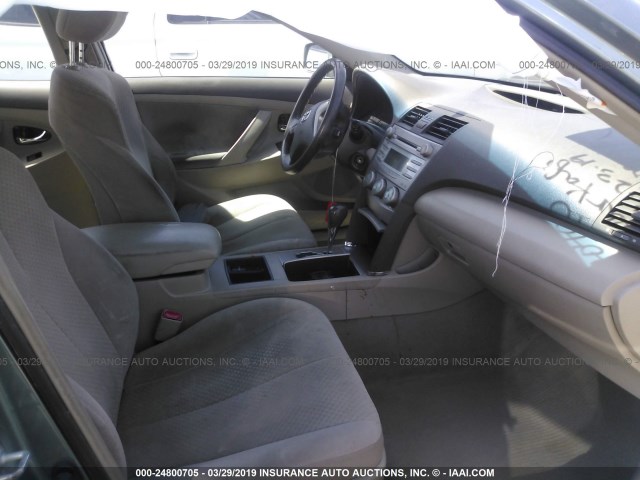 4T4BE46K68R034735 - 2008 TOYOTA CAMRY CE/LE/XLE/SE Light Blue photo 5