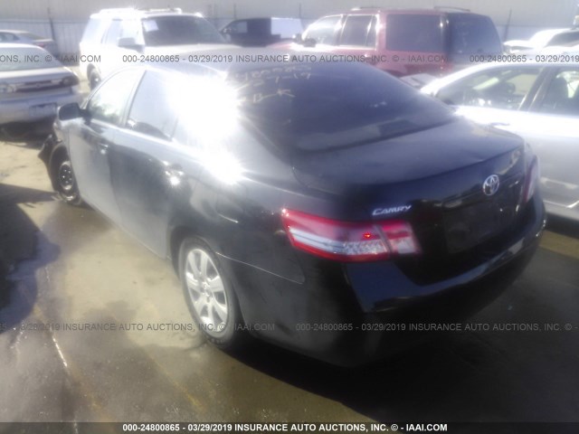 JTNBF3EK5A3000283 - 2010 TOYOTA CAMRY SE/LE/XLE BLACK photo 3