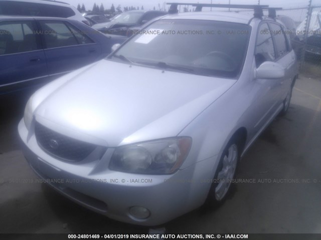 KNAFE162165274858 - 2006 KIA SPECTRA5 SILVER photo 2