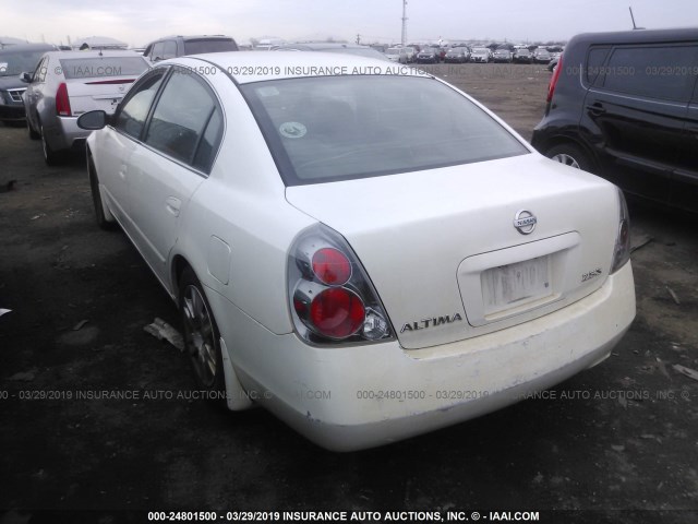 1N4AL11D96C111811 - 2006 NISSAN ALTIMA S/SL WHITE photo 3