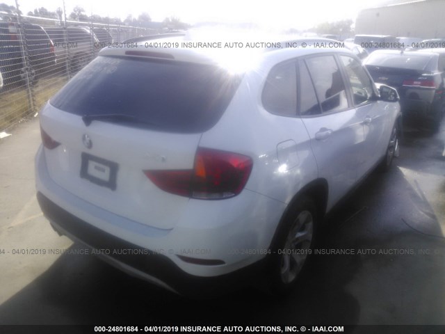 WBAVM1C59DVW44688 - 2013 BMW X1 SDRIVE28I WHITE photo 4