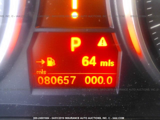 WBAVM1C59DVW44688 - 2013 BMW X1 SDRIVE28I WHITE photo 7