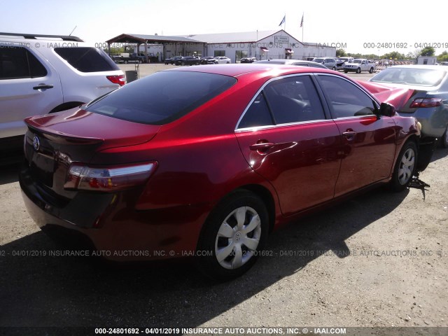 4T4BE46K09R120222 - 2009 TOYOTA CAMRY SE/LE/XLE RED photo 4