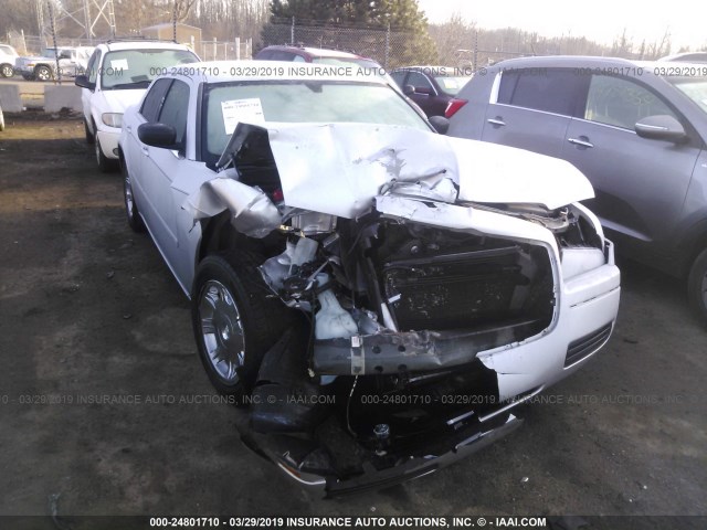 2C3JA43R05H522444 - 2005 CHRYSLER 300 SILVER photo 1