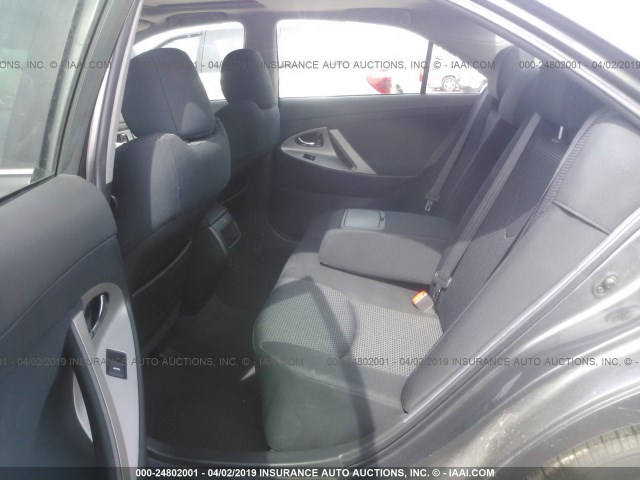 4T1BF3EK6BU650123 - 2011 TOYOTA CAMRY SE/LE/XLE GRAY photo 8