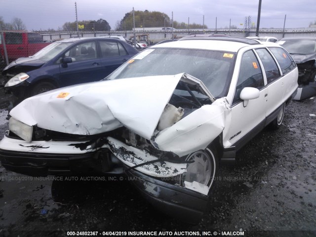 1G3BP8372NW303877 - 1992 OLDSMOBILE CUSTOM CRUISER  WHITE photo 2