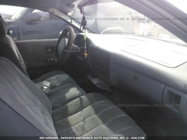 1G1BL52W7RR120426 - 1994 CHEVROLET CAPRICE CLASSIC WHITE photo 5