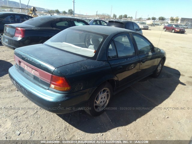 1G8ZJ5277VZ216307 - 1997 SATURN SL2 GREEN photo 4