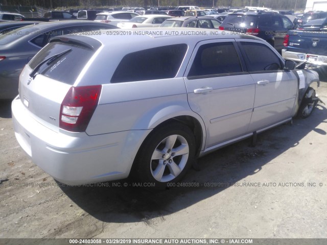 2D4FV48V45H155644 - 2005 DODGE MAGNUM SXT ვერცხლისფერი ფოტო 4