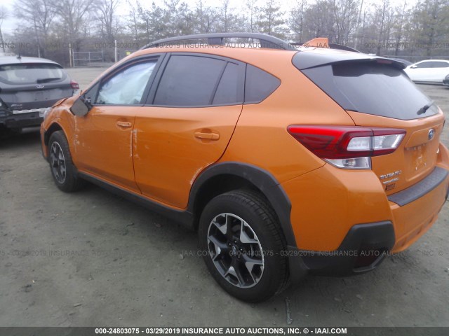 JF2GTAEC1KH203659 - 2019 SUBARU CROSSTREK PREMIUM ORANGE photo 3