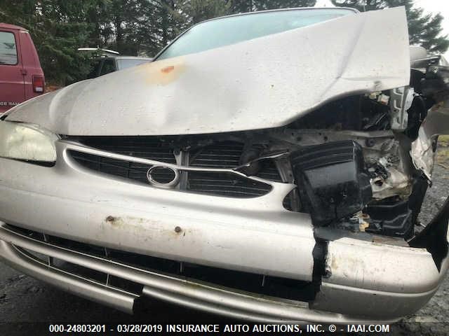 1NXBR18E9WZ072638 - 1998 TOYOTA COROLLA VE/CE/LE 棕色 照片 6