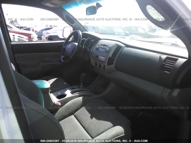 5TEJU62N16Z159641 - 2006 TOYOTA TACOMA DOUBLE CAB PRERUNNER WHITE photo 5