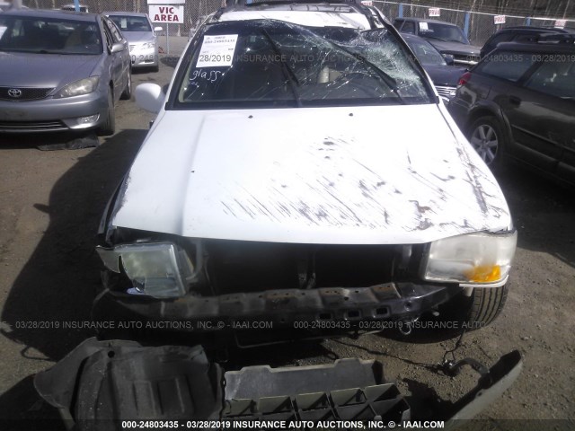 JNRDR07X31W101770 - 2001 INFINITI QX4 WHITE photo 6