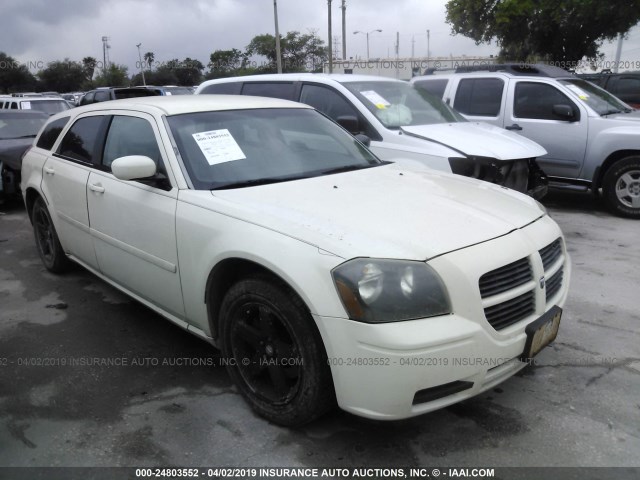 2D4FV48V65H190198 - 2005 DODGE MAGNUM SXT CREAM photo 1